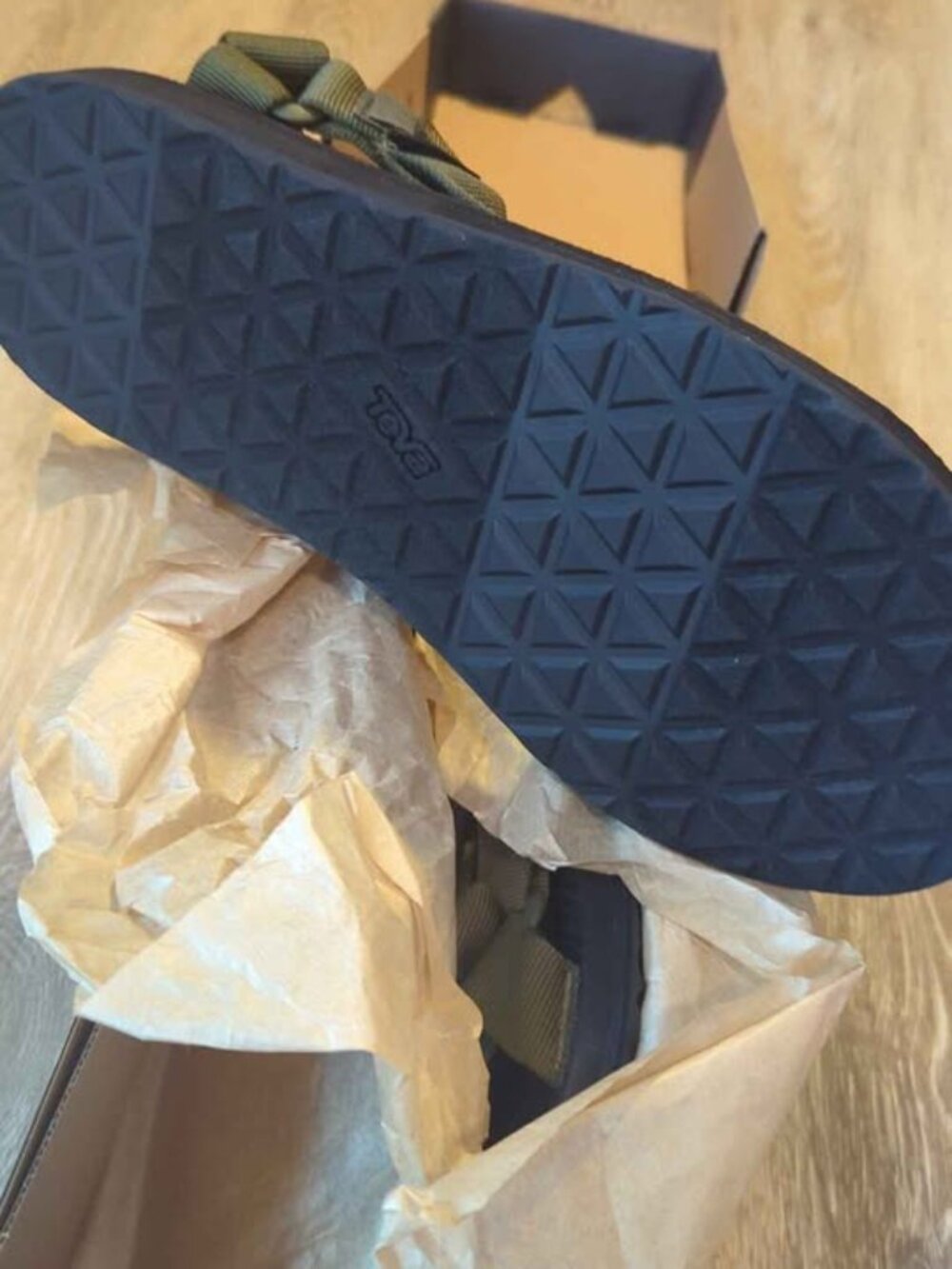 Teva Men's Original Universal Sandals Size 13 new with box - Picture 2 of 4